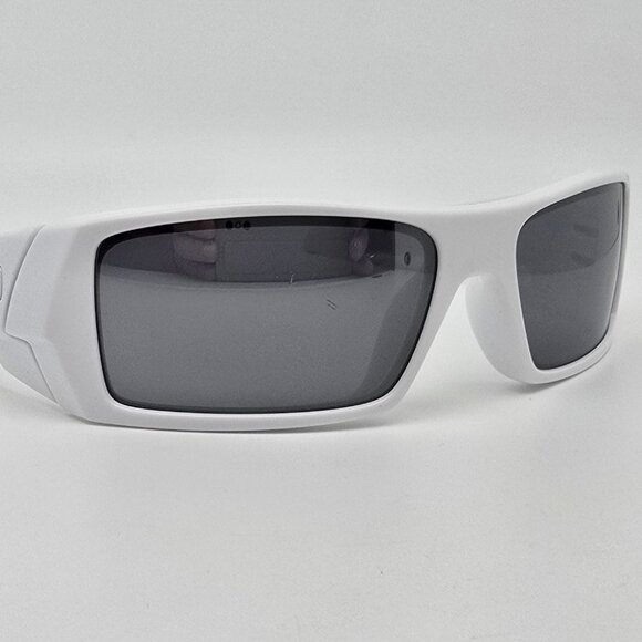 *SOLD* Oakley 03-474 Gascan White Frame Black Iridium Lens Sunglasses w/ Case - Picture 7 of 16